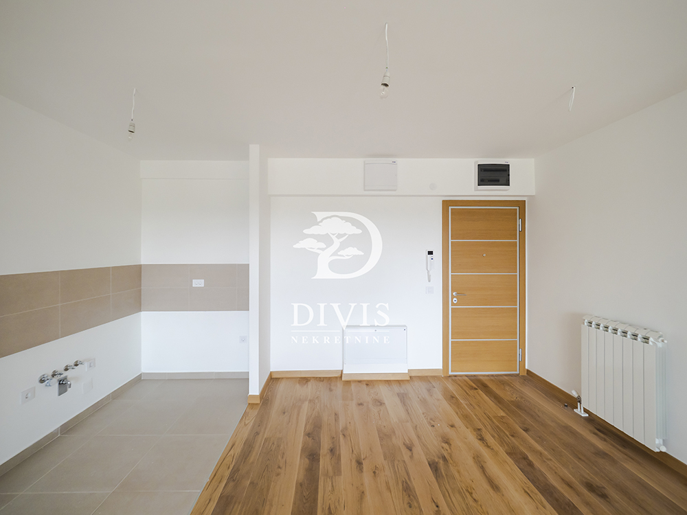 Slika 3 - Generala Rašića, Četvorosoban stan na prodaju, 95m2, 335.000€